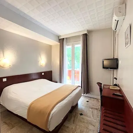 Du Parc Hotel Aulnay-sous-Bois