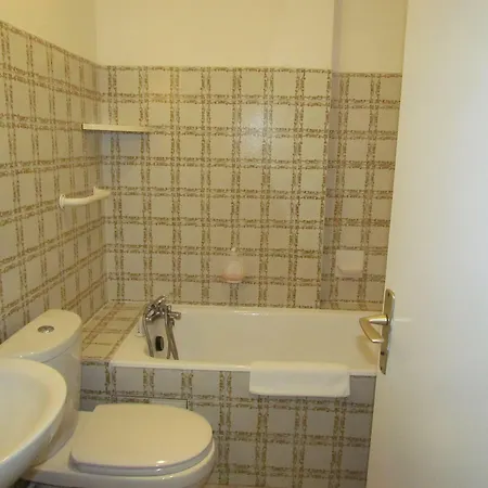 Hotel Du Parc 3*